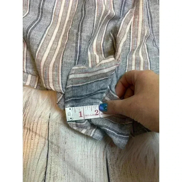 American Eagle Romper with Pockets Wide Sleeve Size M - Picture 9 of 10